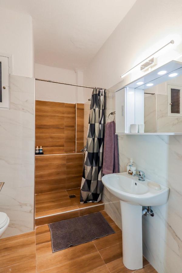 Grand Apartment Next To Center 3Bd 110Sqm Szaloniki Kültér fotó