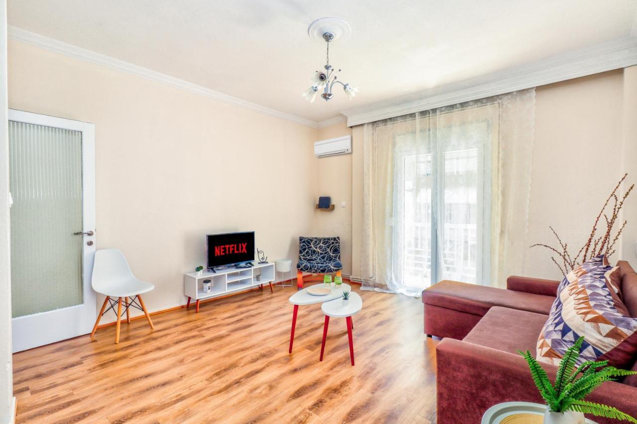 Grand Apartment Next To Center 3Bd 110Sqm Szaloniki Kültér fotó